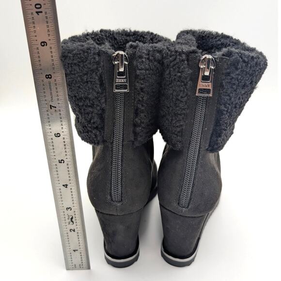 DKNY Powell Wedge Booties Round Toe Back Zip Women's Black Size US7M EU37.5B - Picture 5 of 12